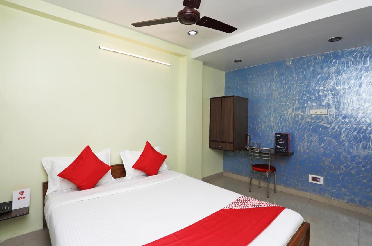 Oyo 14818 Sudarshan Apartment Calcutá Exterior foto